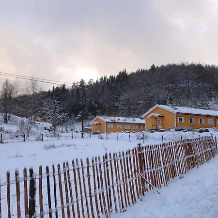 Fosseland Gjestegard Feda ภายนอก รูปภาพ